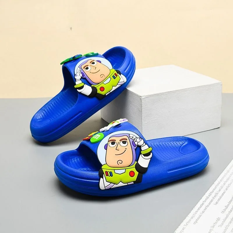 Toy Story Buzz Lightyear Cartoon Animation Creative EVA Slippers Fashionable Simple Indoor Non-slip Soft Sole Outer Sandals