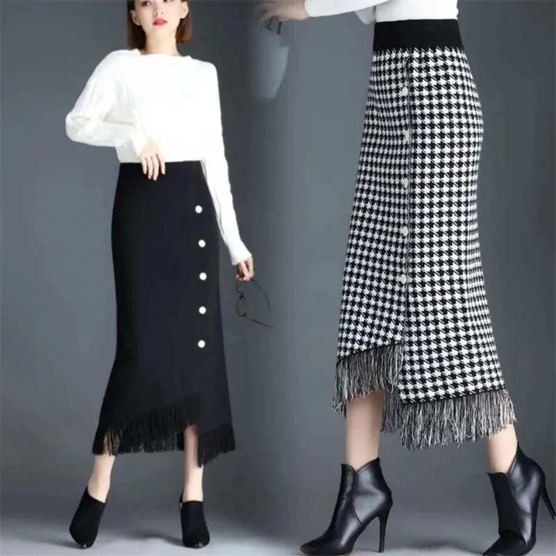 

Autumn Winter 2024 Knitting Thickening Tassels Women's Half Skirt High Waisted Plaid Ladies A Word Knitting Wool Hip Wrap Skirt