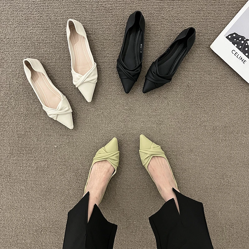 Women Flats Pointed Toe Black Apricot Extra Big Size 43 44 45 46 Plus Small Size 31 32 33 Lady Flat Heel Shoes Casual Shoes soft