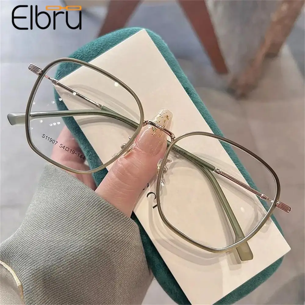 

Elbru 0-50-100-150-200 To-600 Anti Blue Light Myopia Glasses Women Men Fashion Metal Myopic Eyeglasses Unisex Nearsighted Glass