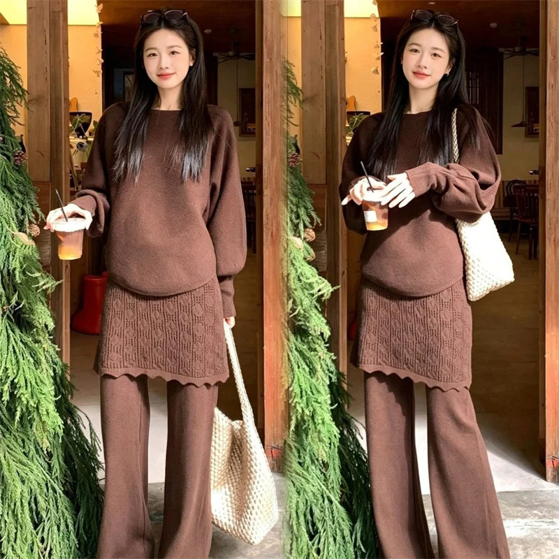 Female Round Neck Sweater 2PCS Autumn Lady Fashion Package Fart Curtain Pants Suit Retro Women Bat Sleeve Knitted Two Piece Suit