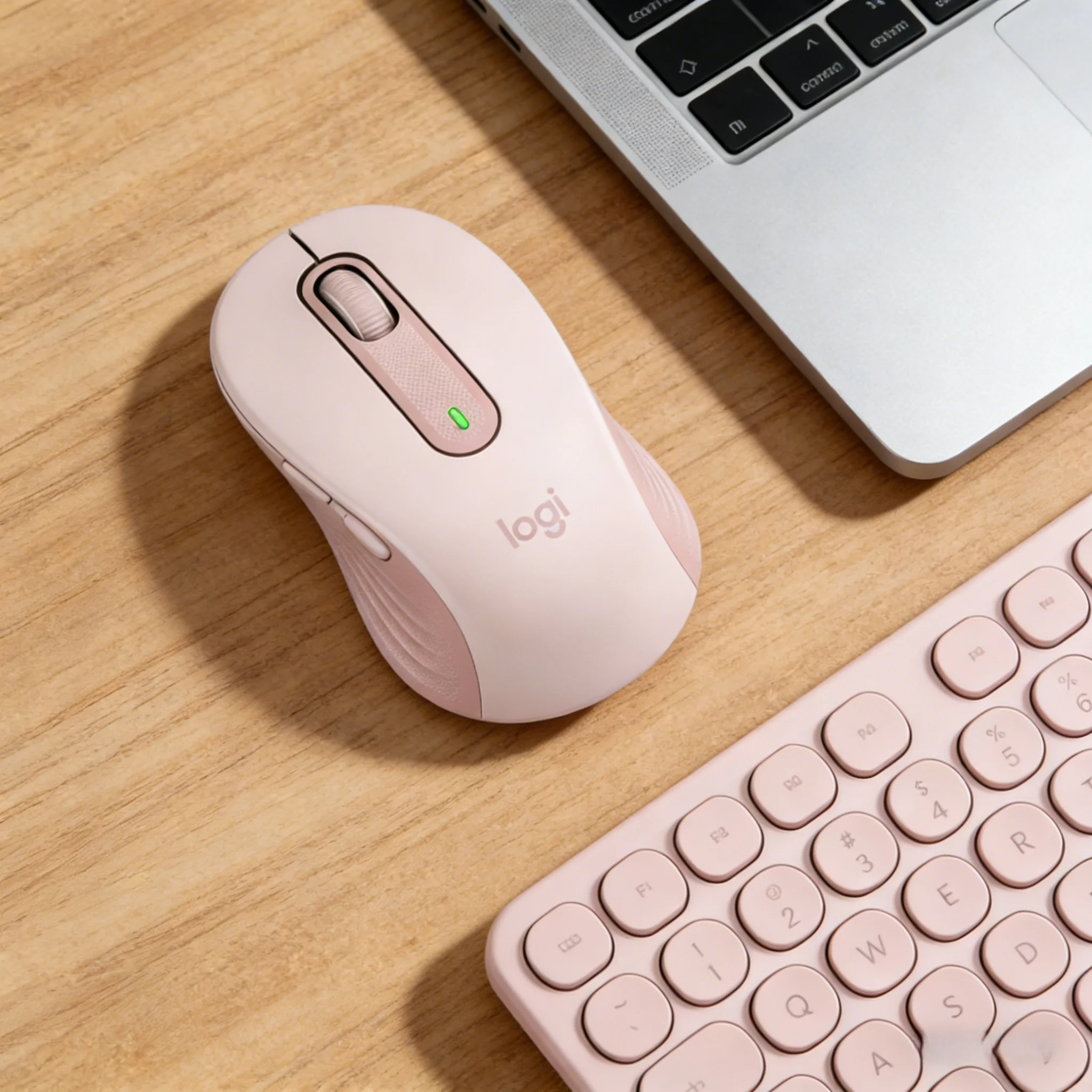 

Беспроводная офисная мышь Logitech M650: комфортный эргономичный захват, бесшумные клики, 24 месяца автономной работы, для ПК и ноутбуков, подключение к нескольким устройствам