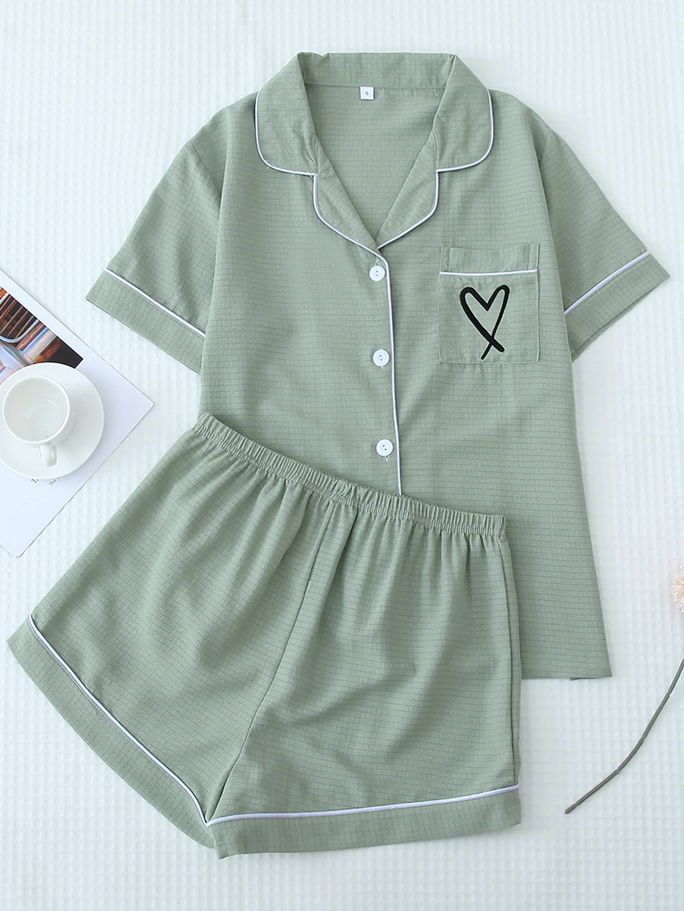 

Комплект пижамы из 2 предметов для женщин: топ с коротким рукавом и шорты, удобный домашний комплект, рубашка на пуговицах, повседневная одежда для сна на улице и дома