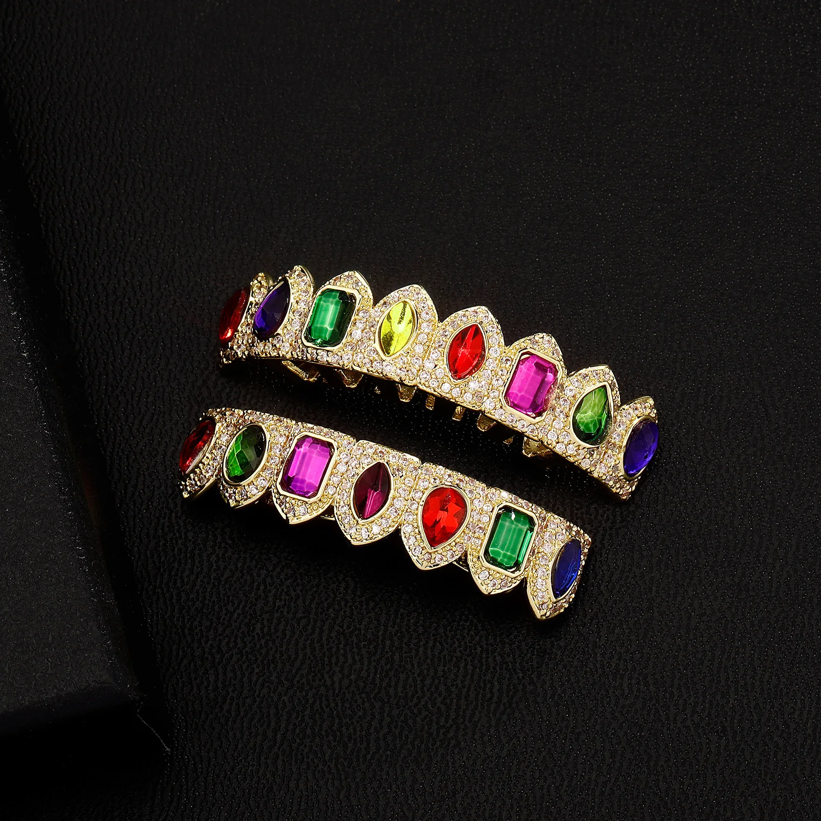 Body Jewelry And Piercing - ฮิปฮอป ฟันประดับเพชรหลากสีสัน โทนสีทอง โลหะ สำหรับคอสเพลย์ ตกแต่งฟัน