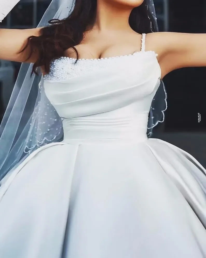 Vestido de novia de princesa plisado con cuentas y perlas, lujoso y sexy, sin tirantes, bordado con lazo delicado, 2024