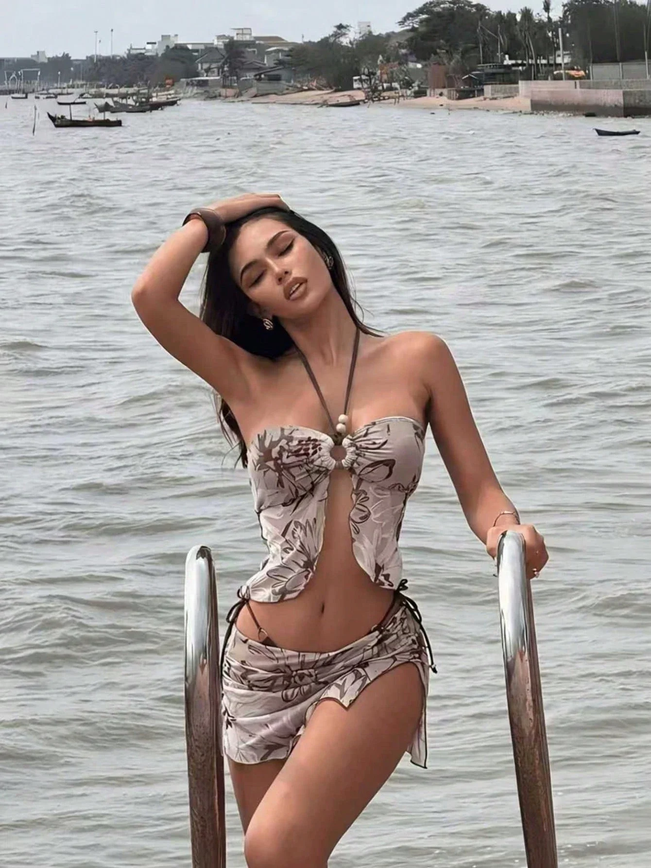 

Sexy Floral Print Mesh Patchwork Beaded 3 Piece Bikini Set Halter Neck Swimsuit For Beach Pool Party