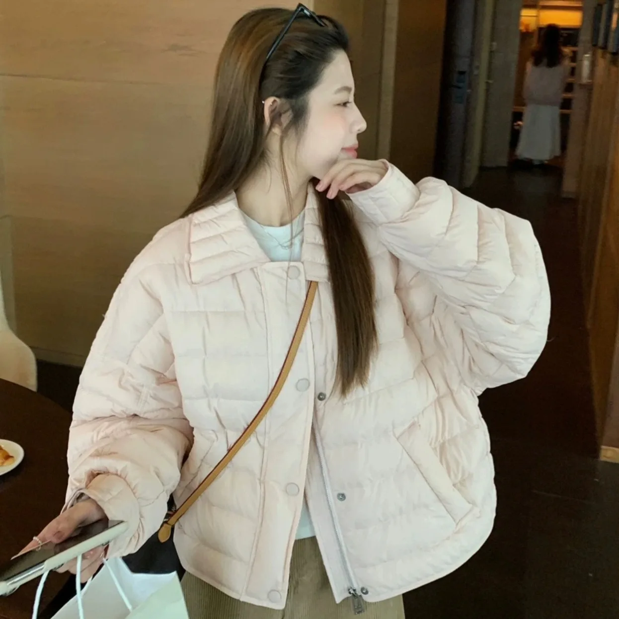 

Lightweight Short Cotton Jacket for Women Casual Commute Fashionable Versatile Zipper Closure Pure Color Winter Outerwear