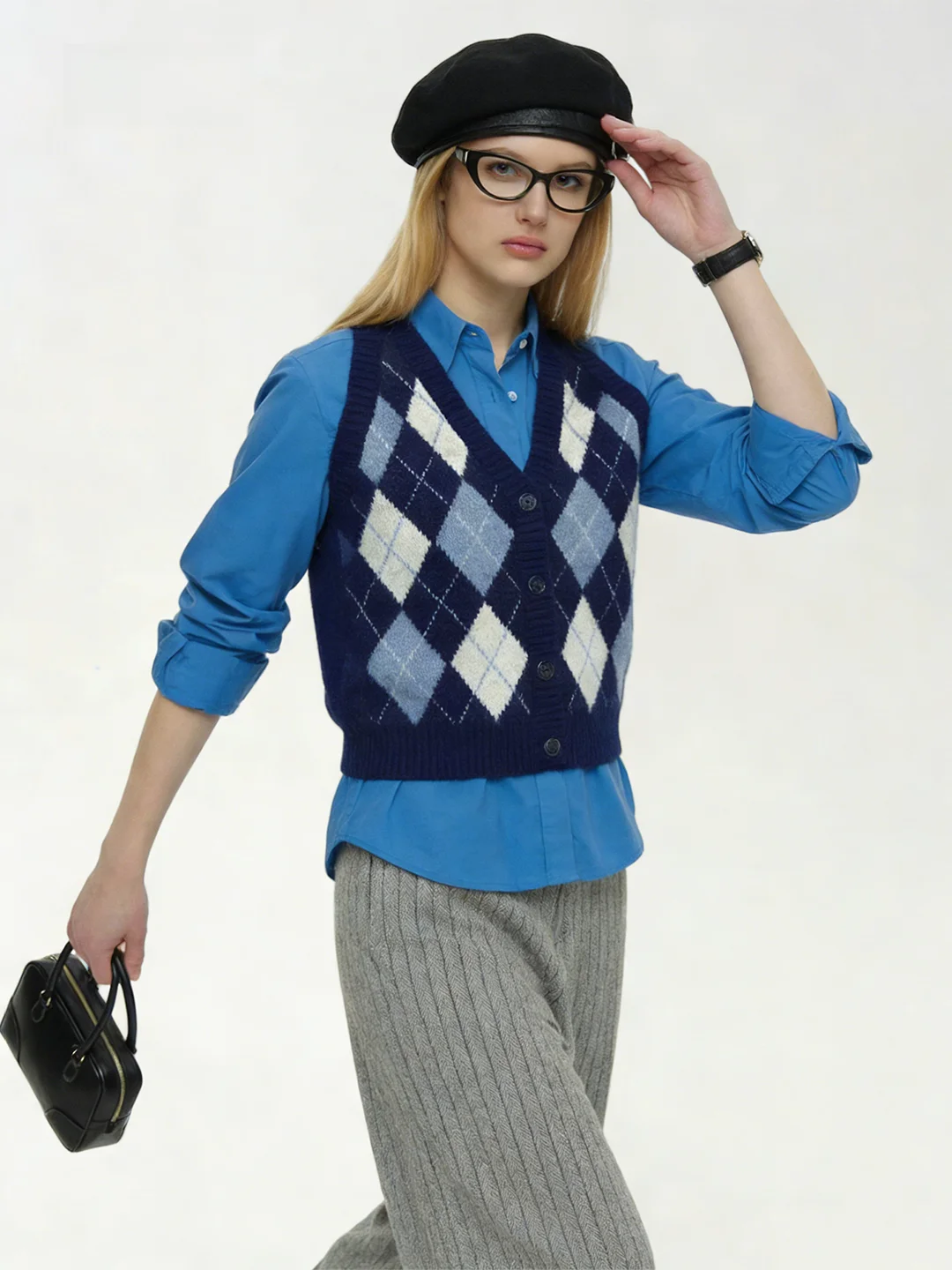 

Женский вязаный жилет AHMI Color Blo, весенне-осенний, с V-образным вырезом, свободного кроя, из мягкой шерсти, с длинными рукавами, на пуговицах, имитация двухслойности