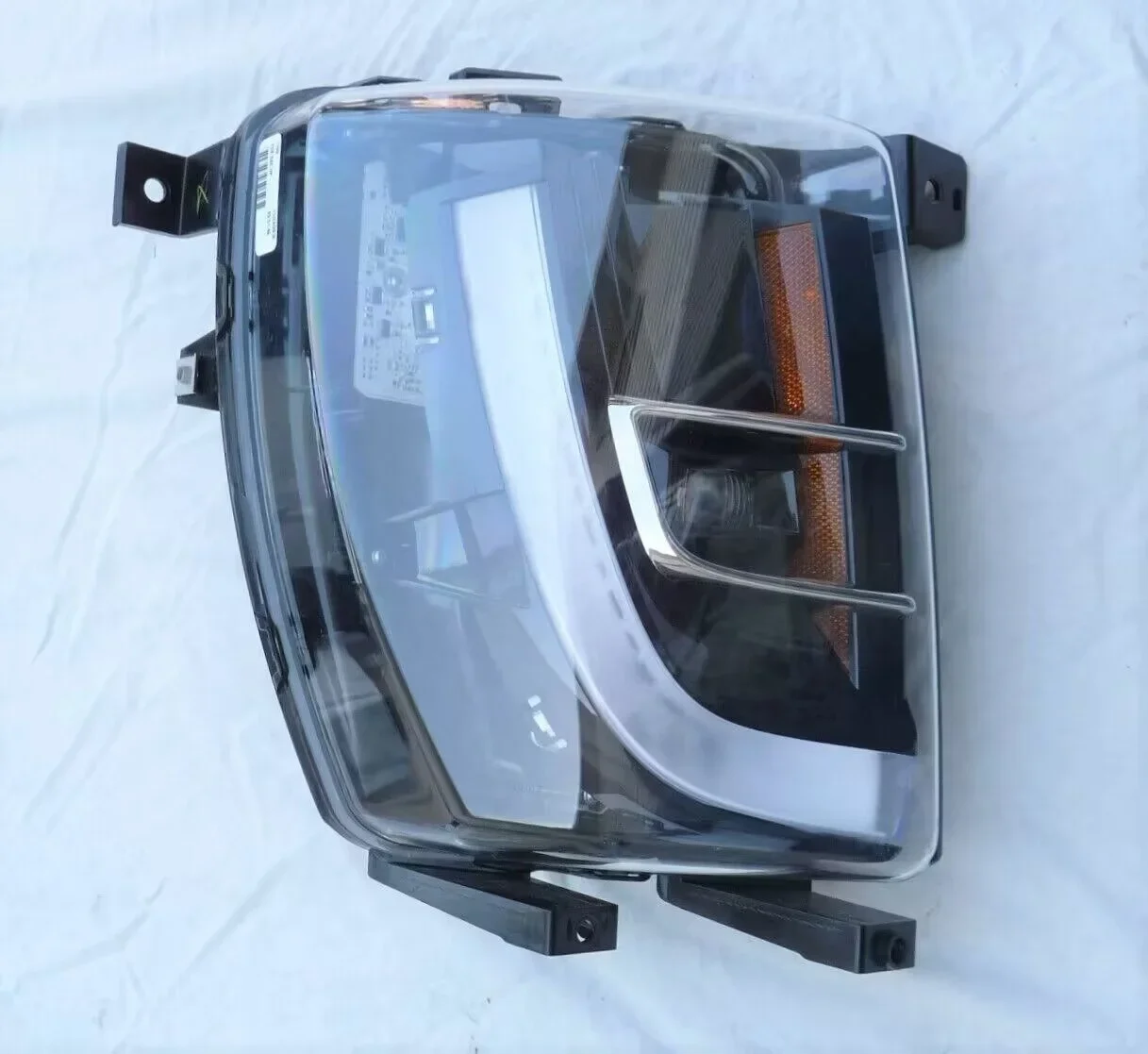 High/Low Configuration Front Fog Lights for Tesla Model X L/R Eurasian US Edition 1034330-00-A & 1034326-00-C Car Accessories