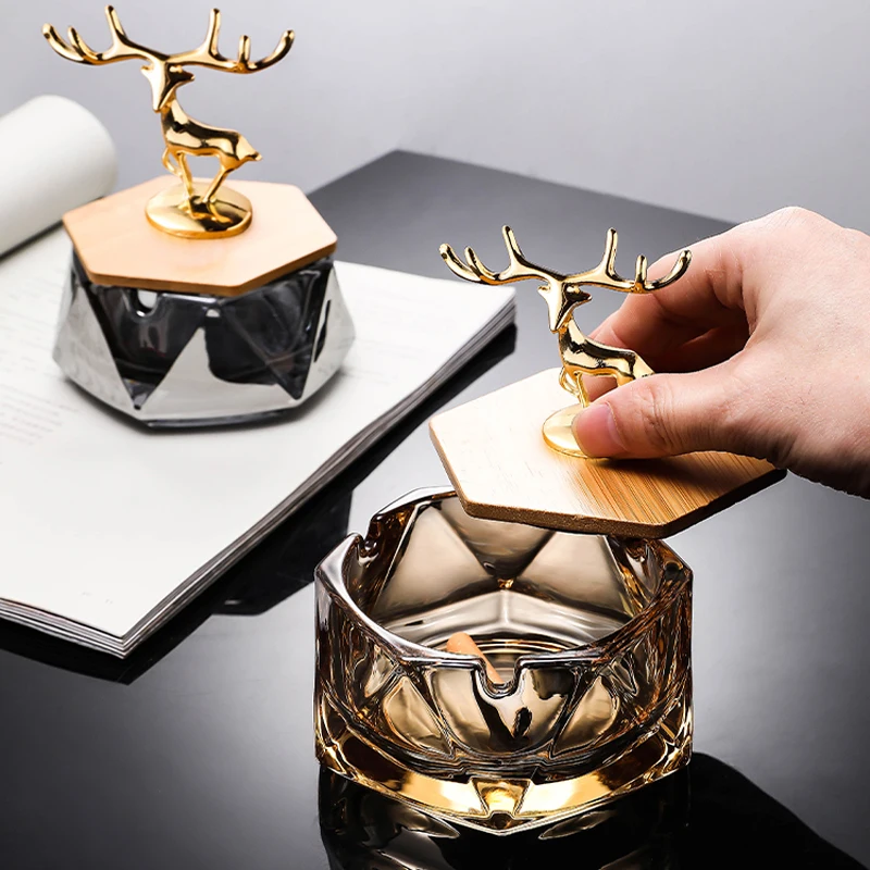 Household Crystal Glass Ashtray with Cover To Prevent Fly Ash Luxury Trend Living Room Decoration Office Decoration Elk Ashtray