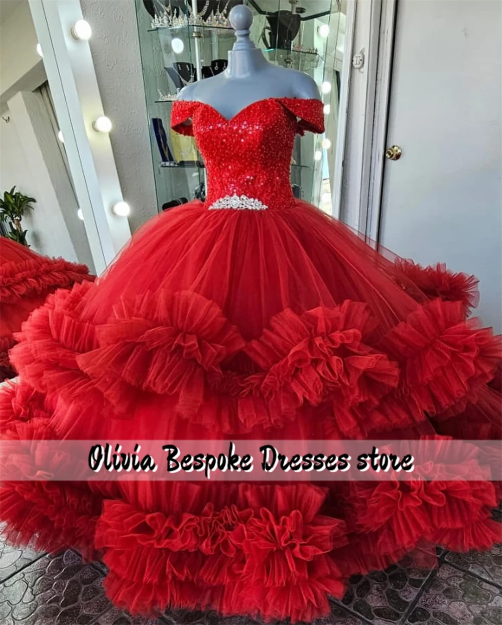 Excellent Red Tulle Ruched Train Quinceanera Dress Bead Crystal Wedding Ball Gown Mexican vestidos de 15 años quinceañeras 2024