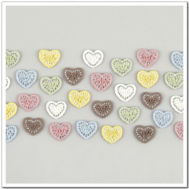 

30PCS Cute Heart Embroidery Patches DIY Craft Applique Hair Accessories Clothing Patches for Shoes Hats Bags Pants Decoration
