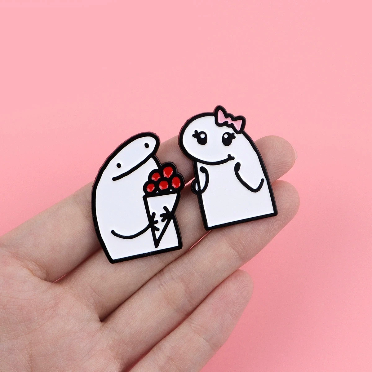 

Cartoon sketch figurine brooch badge clothing backpack accessories pin