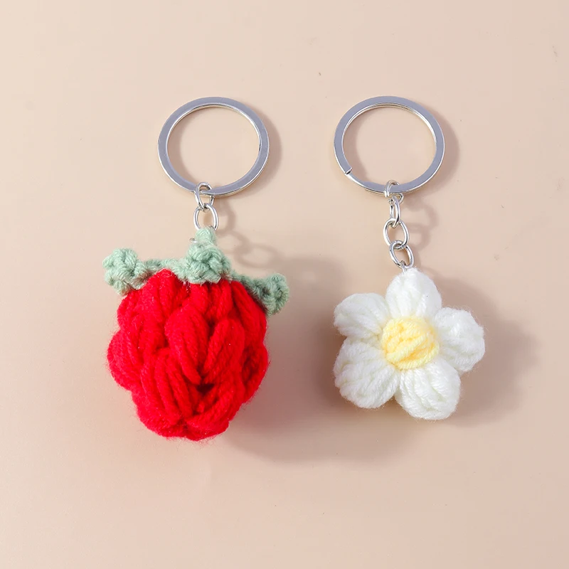 Cute Hand Knitted Strawberry Keychain Crocheted Flower Key Ring Pendants for Women Girls Handbag Decor Jewelry Gifts