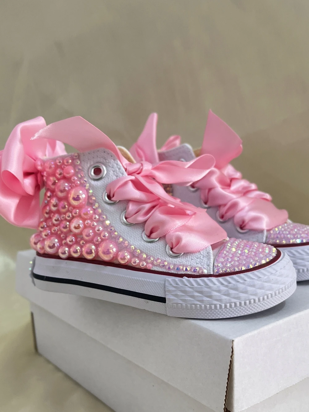 Mesh Flowers Kids Canvas Shoes Handmade Pearls Unicorn Bling Shoes Baby Butterfly Theme Party Toddler Sneakers