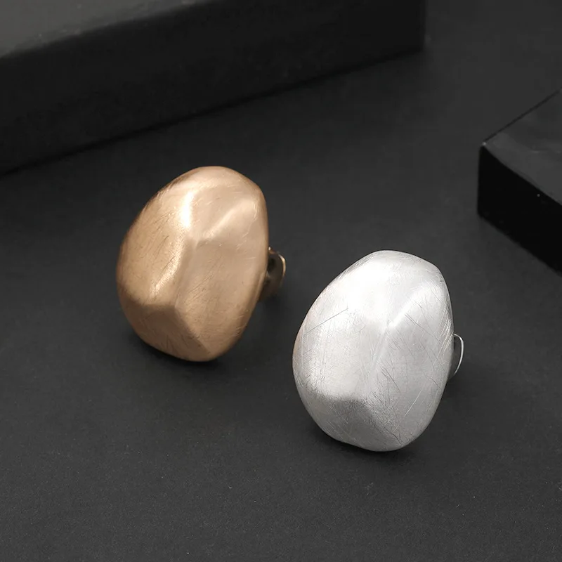 New style retro temperament ring live mouth niche high-end women's light luxury jewelry ring Europe and the United States