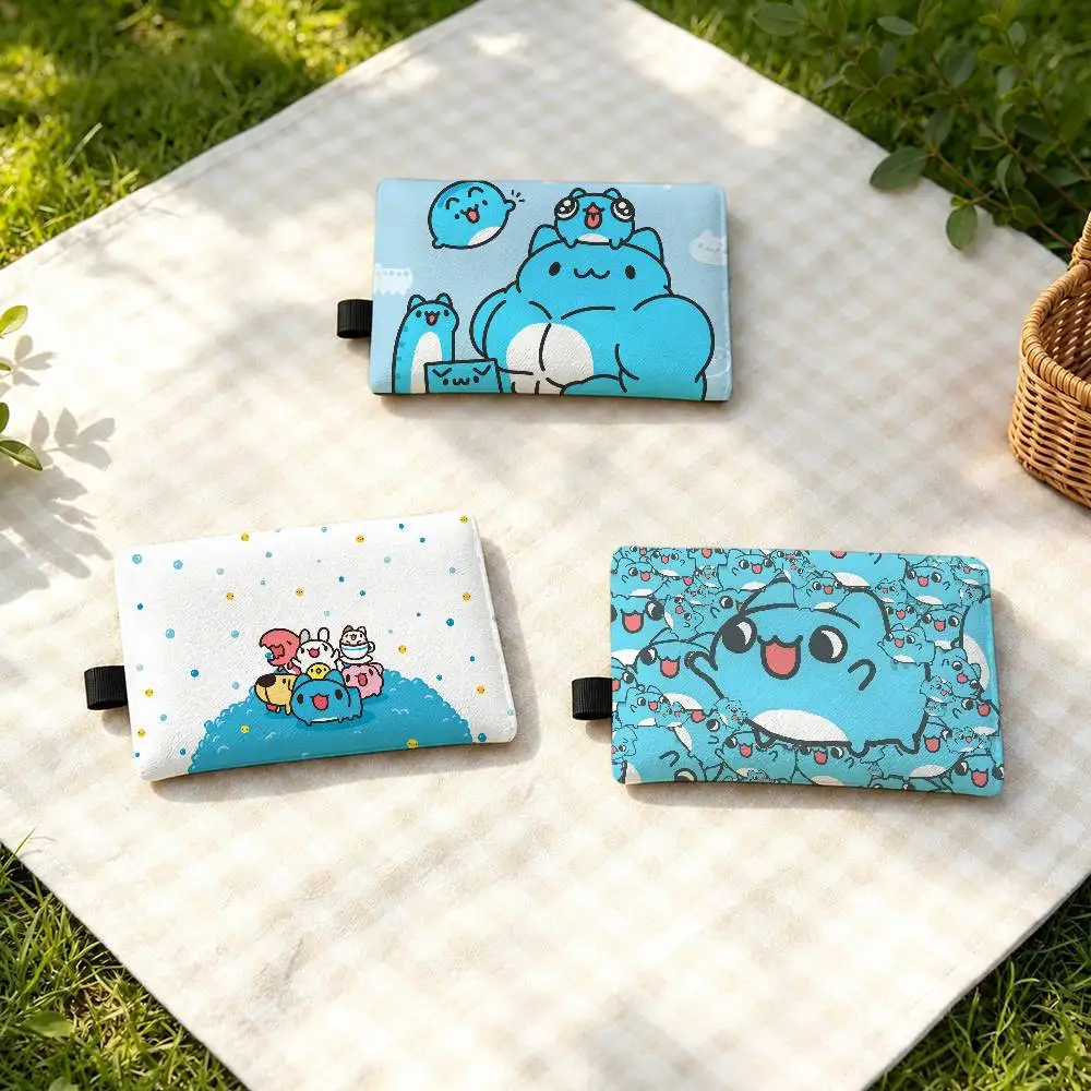 Cute B-Bugcat Capoo Waterproof Zippered Coin Purse – Lightweight Hanging Wallet For Coins ID Cards