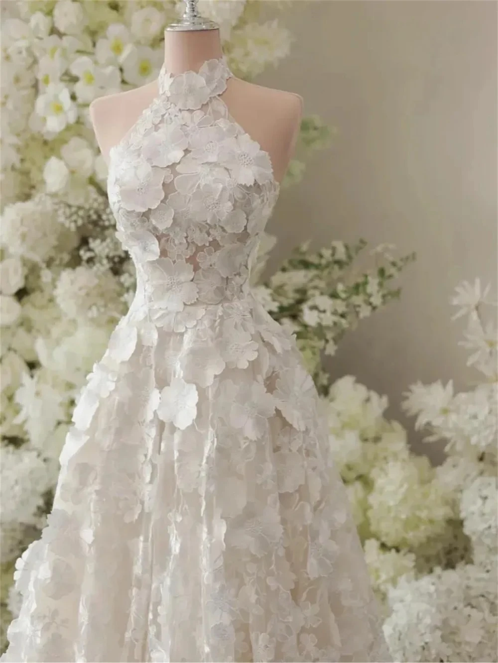 Elegant Three-Dimensional Lace Floral Party Dresses Halter Neck Sleeveless vestidos de noiva Floor-Length Evening Dresses 2025