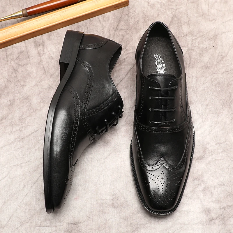 

Classic Men Wedding Oxford Shoes Genuine Cow Leather Elegant Dress Shoes Man Black Brown Lace Up Carved Men Formal Brogue Shoes