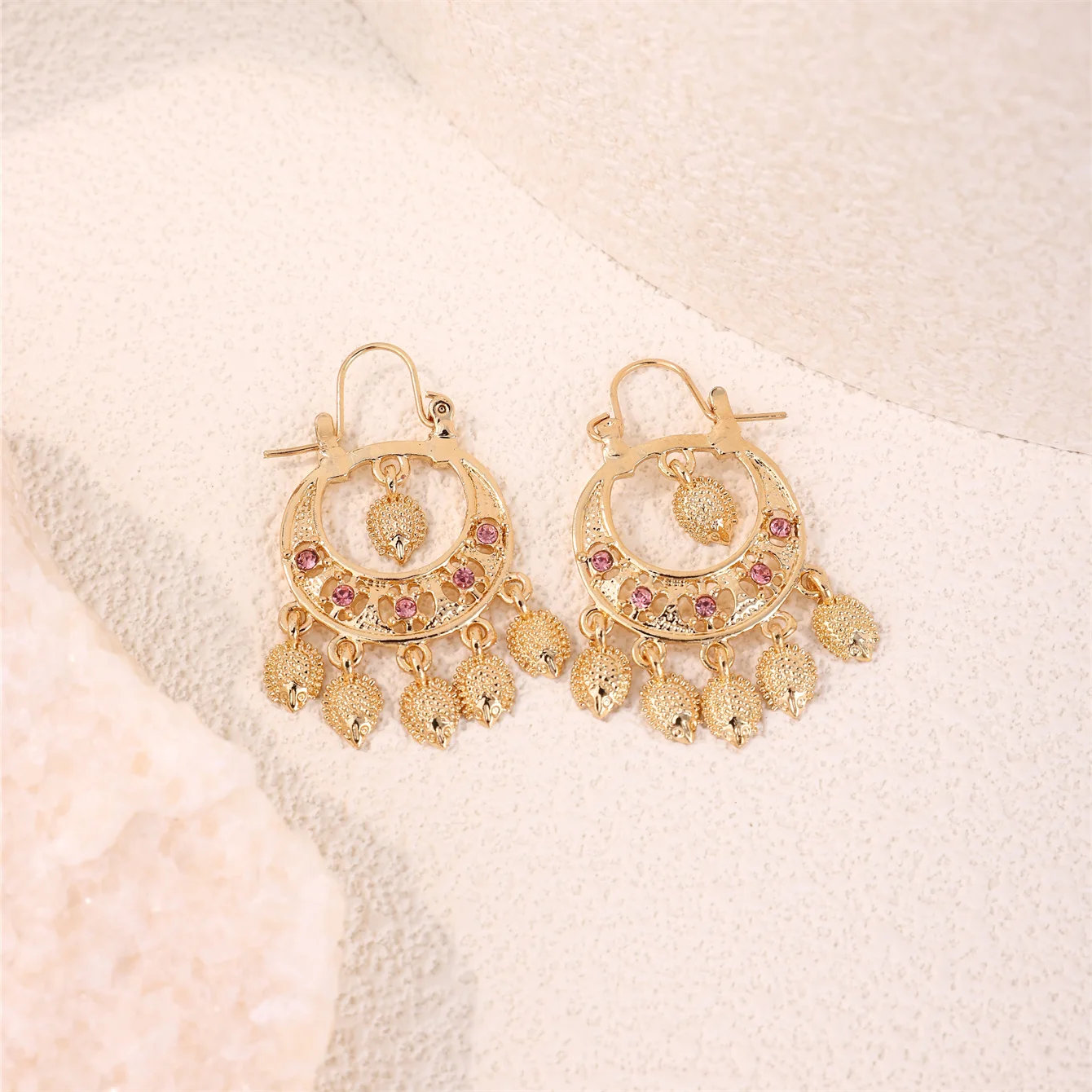 Classical Bridal Earring With Hedgehog Shape Luxury Rhinestones Ear Decoration Hook France Popular Dangling Earrings