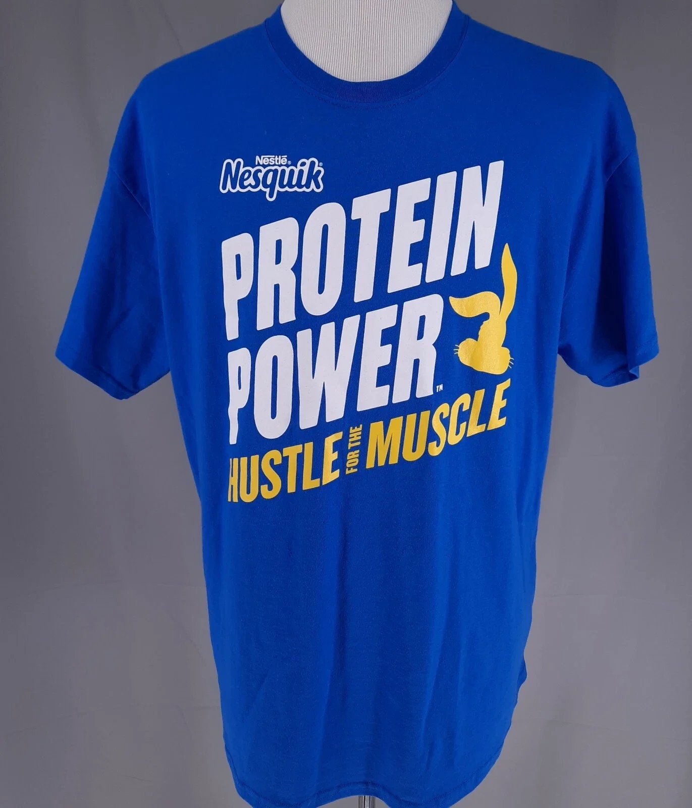 Nestlé Nesquik Protein Power Camiseta holgada de manga corta con estampado gráfico para hombres y mujeres para uso informal, ropa lujosa para