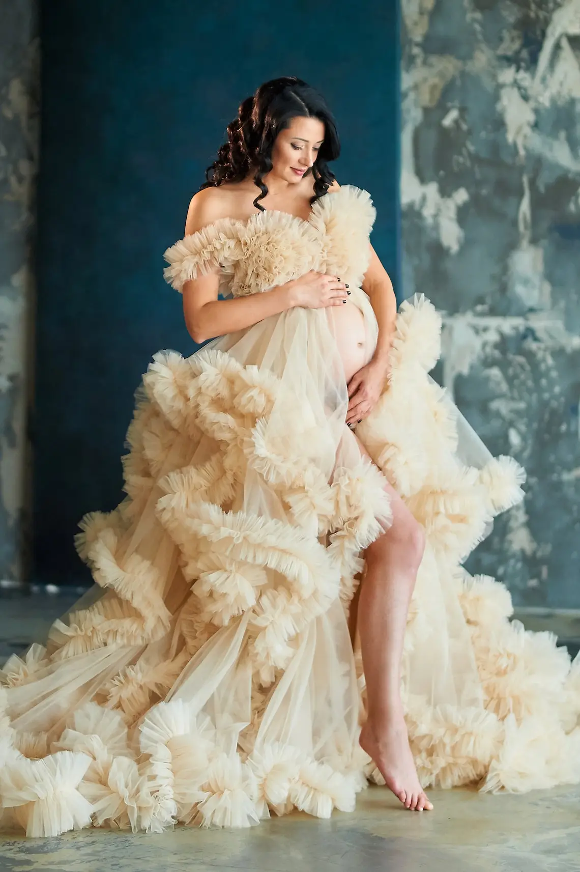 Champagne Maternity Gown Baby Shower Dress for Photo Shoot Tulle Multi-layer Off Shoulder Open Front Pregnant Women Robes