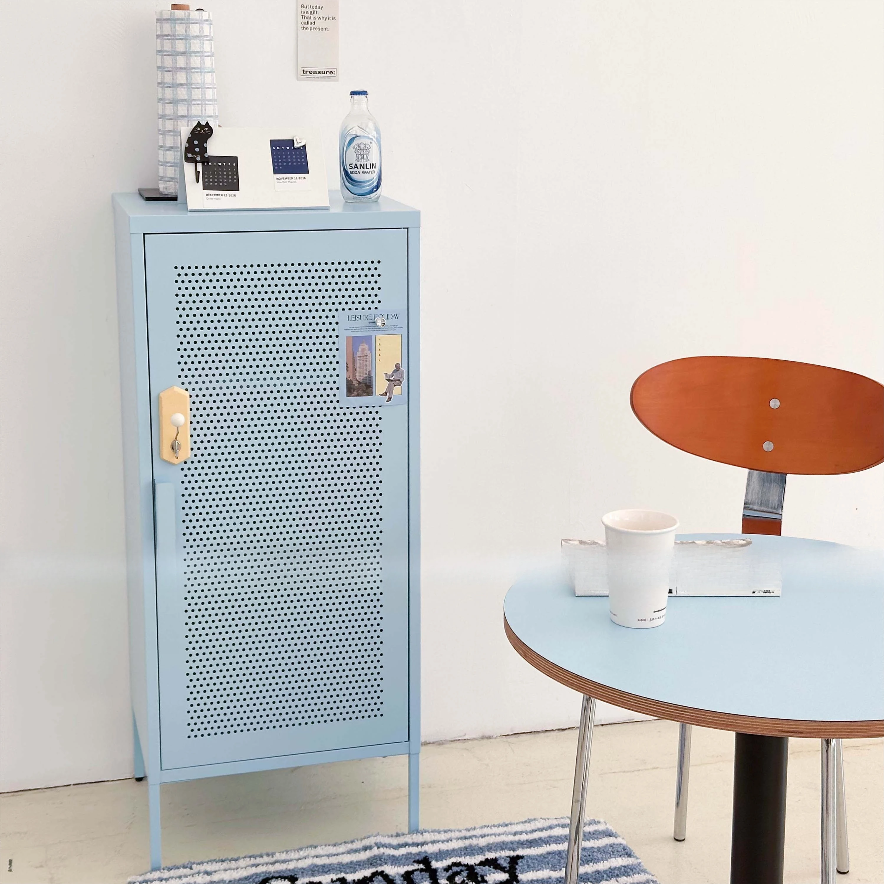 Home Furnishing Antique Iron Sheet Storage Steel Side Cabinet Single Door Cabinet