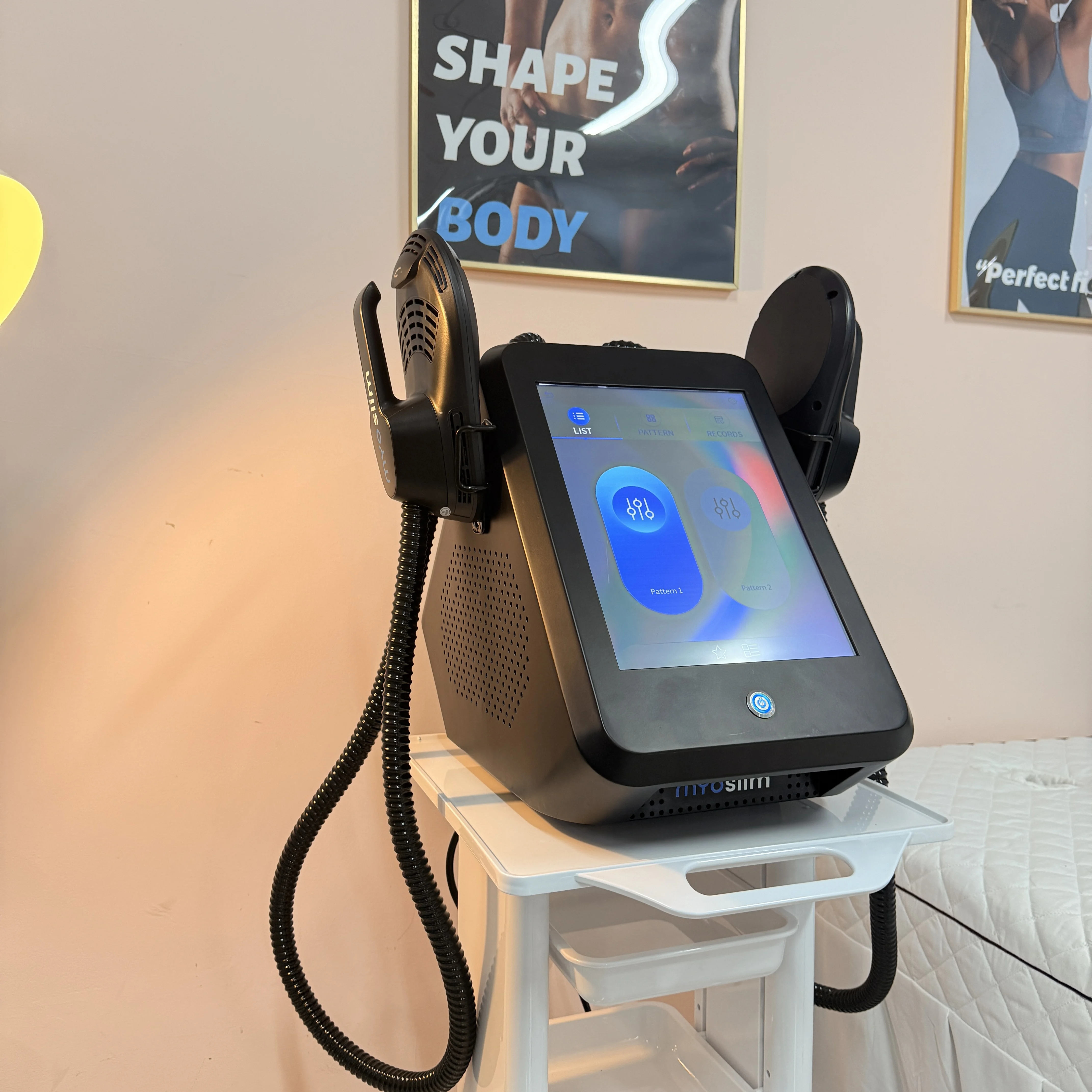 

2 Handle Neo Professional rf Body Sculpt Machine ultra Pro Portable EMS Body Muscle Stimulator 2025 for salon