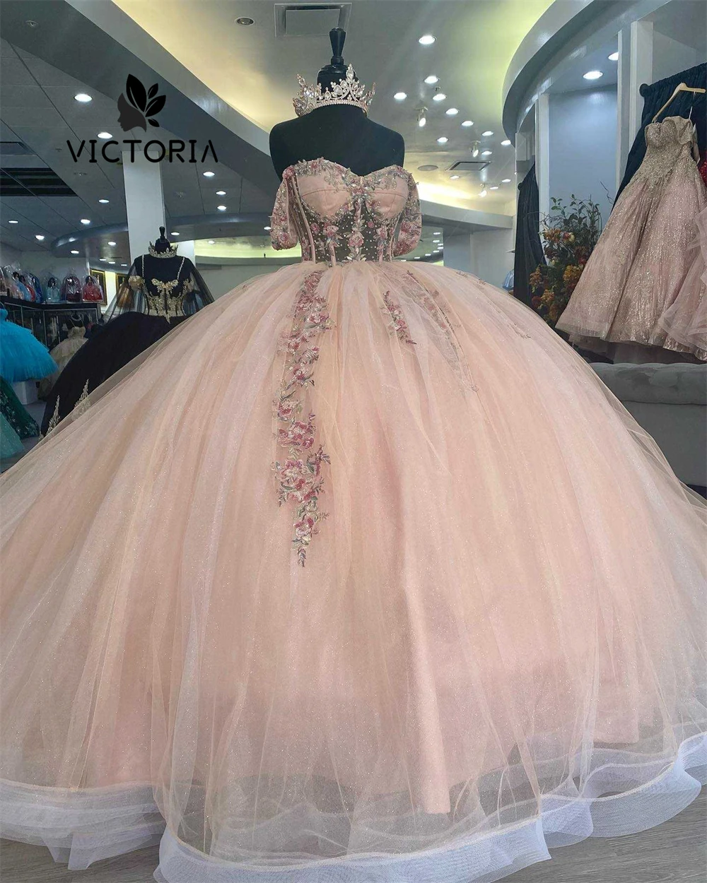 Princesa fora do ombro Lace Applique Quinceanera Vestidos, Doce vestido de festa de aniversário de 15 anos, rosa claro, 2024