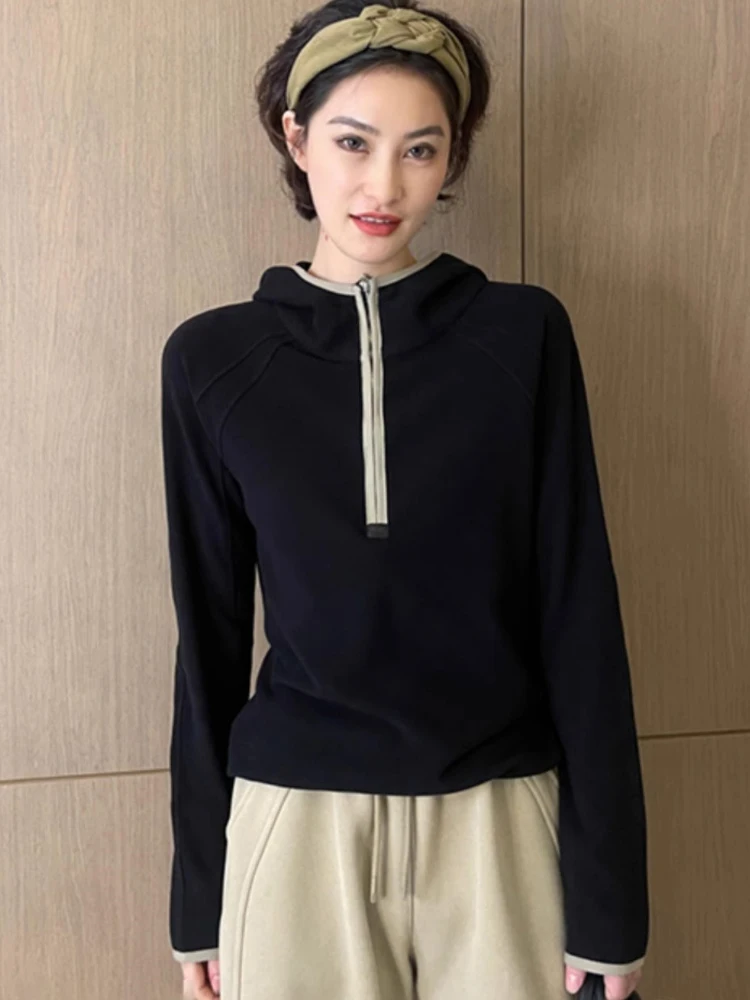 Chic Hooded Sweatshirt Women's Fashionable All-Match Half-Zip Design Autumn Winter New Style Elegant Light Maturity Trend