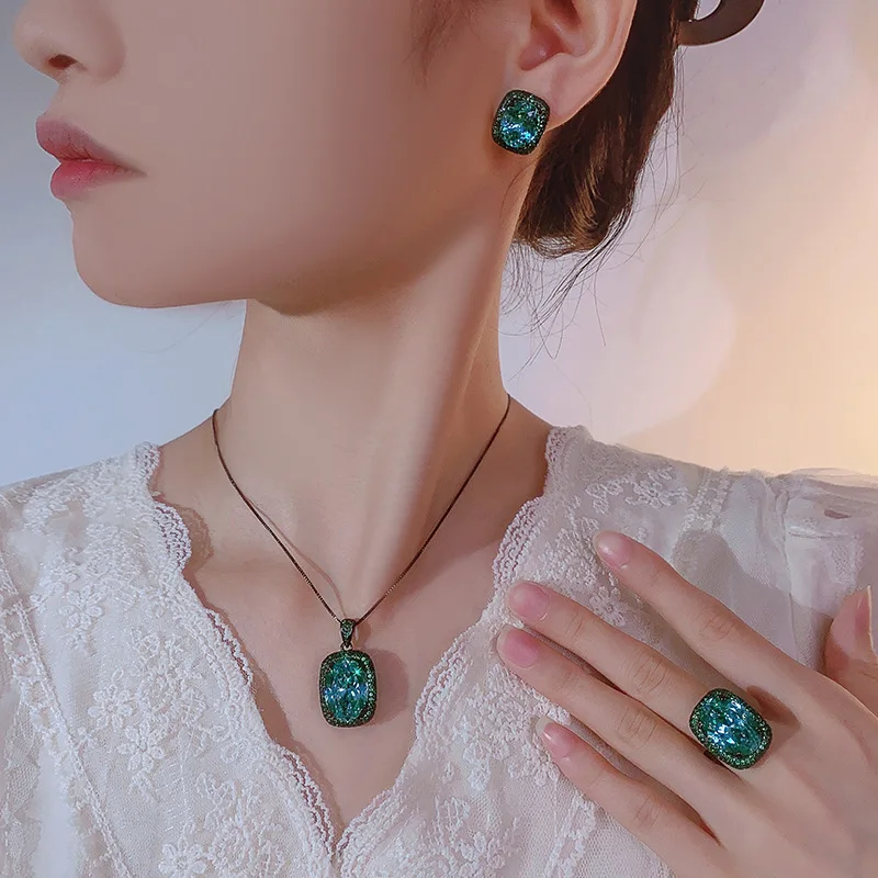 

Emerald Green Halo Jewelry Cushion Cut CZ Adjustable Ring Sparkling Pendant Necklace Stud Earrings for Women Wedding Party Gift