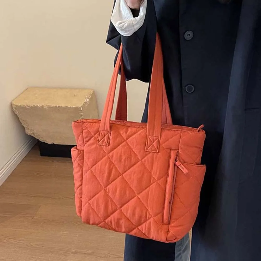 

Large Capacity Quilted Cotton Tote Bag Portable Solid Color Lingge Shoulder Bag Storage Pouch Thickened Commuting Handbag Autumn