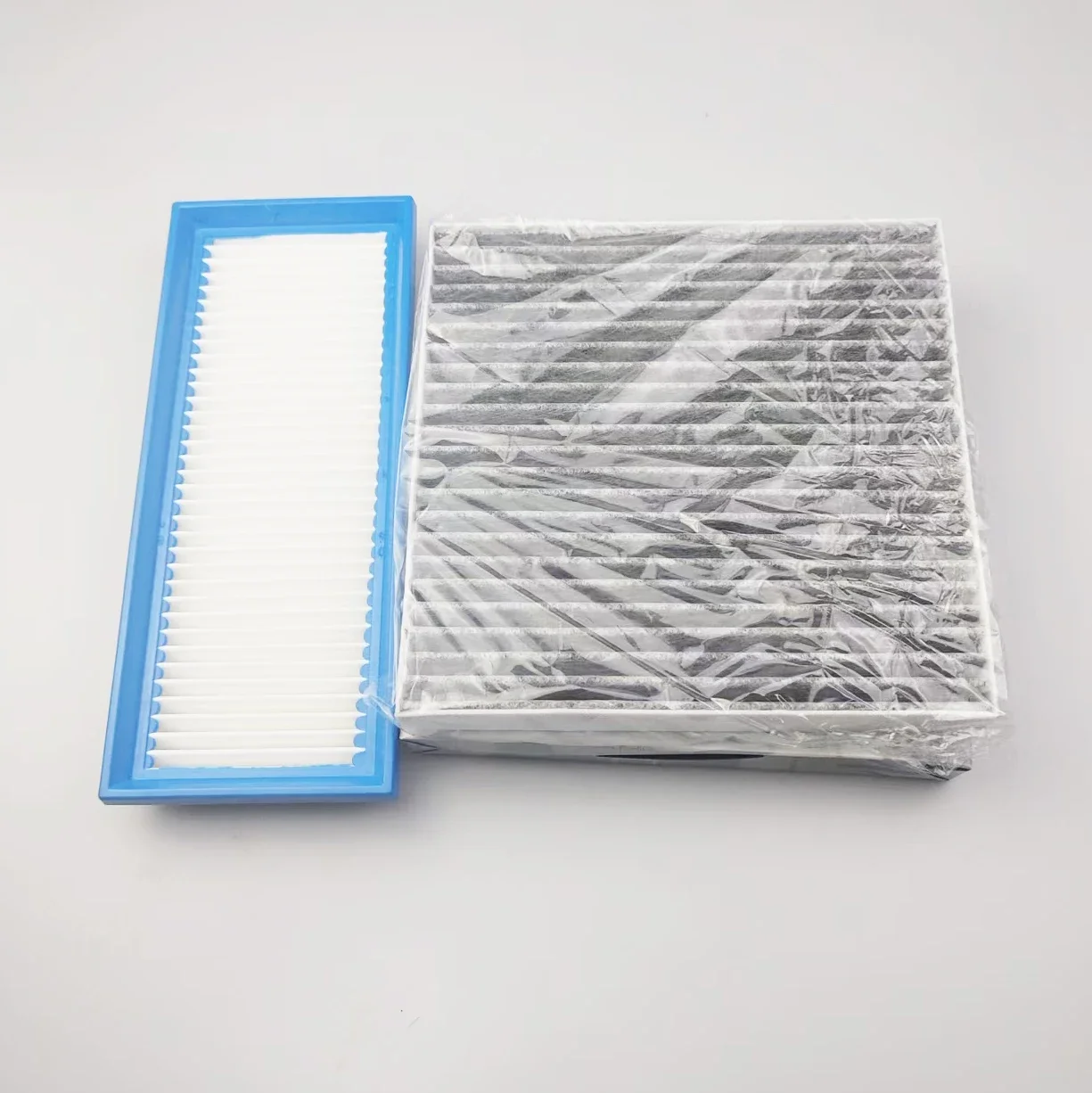 Air Filter Carbin Filter Oil Filter A0010940301,A4518300018,A1230A040 For Fortwo 451 Cabrio Coupe 0.8CDI 1.0T 2007-2019