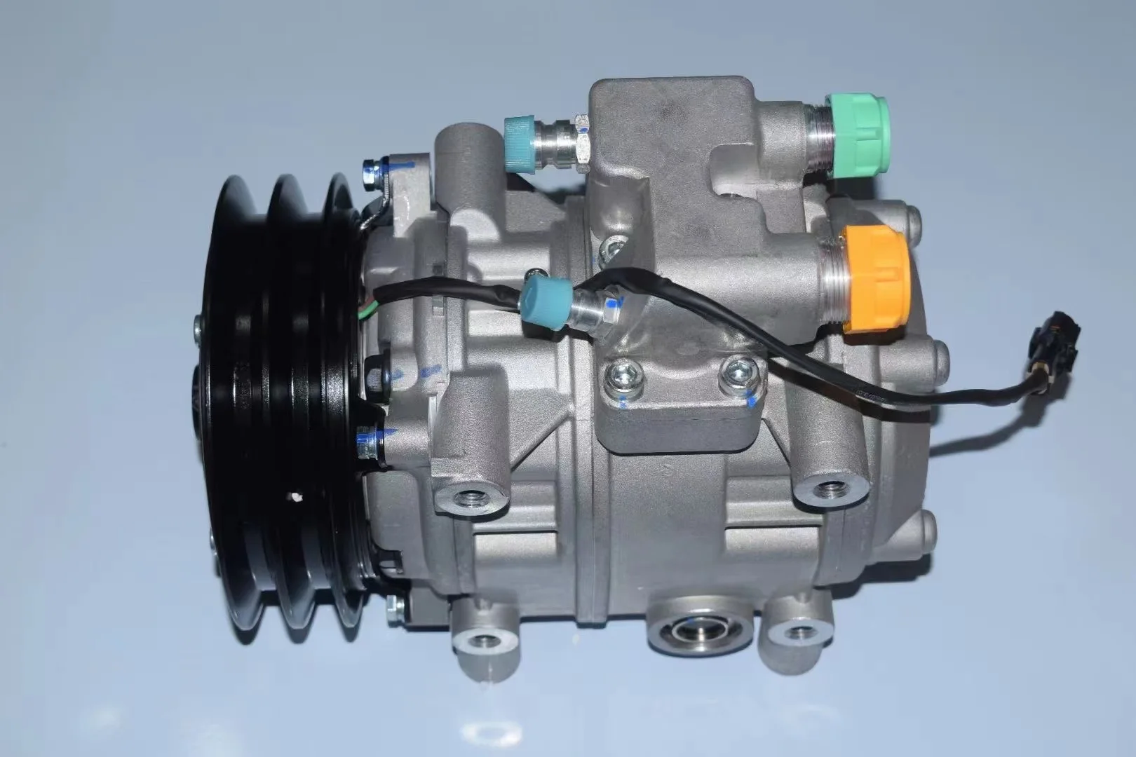 Air Conditioner Compressor for Bus air Conditioning Parts