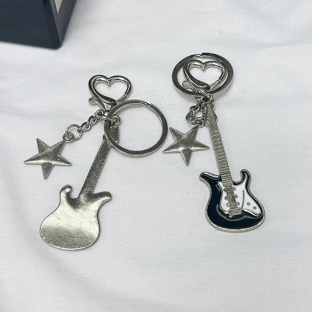 [معدن فضي/نقطة قلب] Rockstar Vibe Keyring Bag Charm AirPods Keychain Key Holder High Teen (نمط)