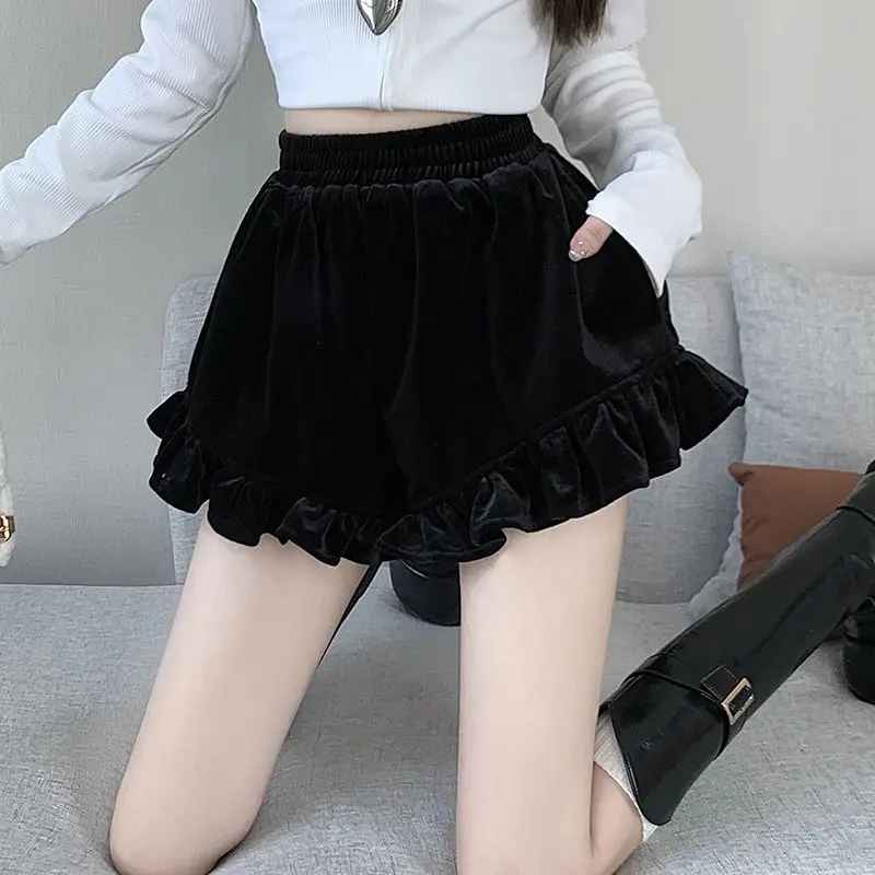 

Nice Autumn Fashion Ruffles Black Elastic Waist Shorts Women Clothing New Sweet Kawaii Pleated Loose Waist Wide Leg Pants F