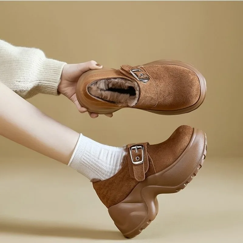 أحذية عالية الكعب موضة جولة تو الجلد المدبوغ مشبك معدني أفخم منصة دافئة عدم الانزلاق كتلة كعب الأحذية القطنية