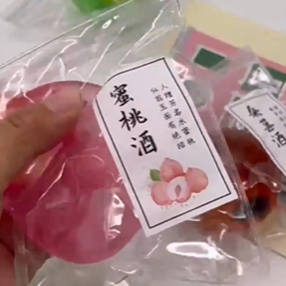 Giocattoli sensoriali Giocattolo da spremere fresco Prugna verde Vino Shapable Pizzico Giocattolo Frutta Vino Agitarsi Palla fatta a mano Giocattolo Giocattoli per bambini
