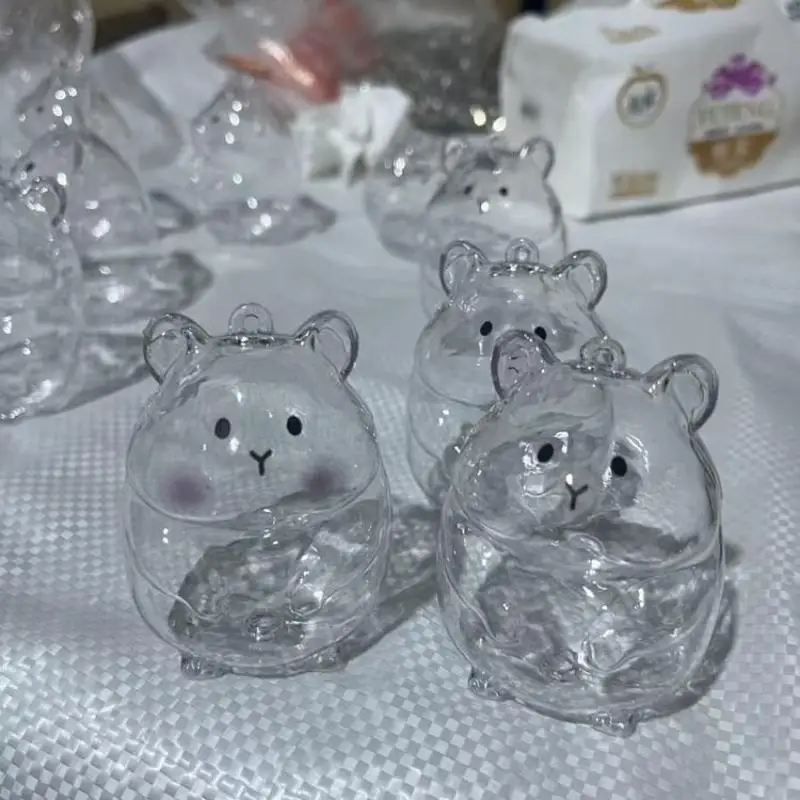 1 Stück Niedlicher Transparenter Haustier-Fellsammler in Hamsterform mit Abnehmbarem Pflegekamm für die Käfierreinigung – Detail 1
