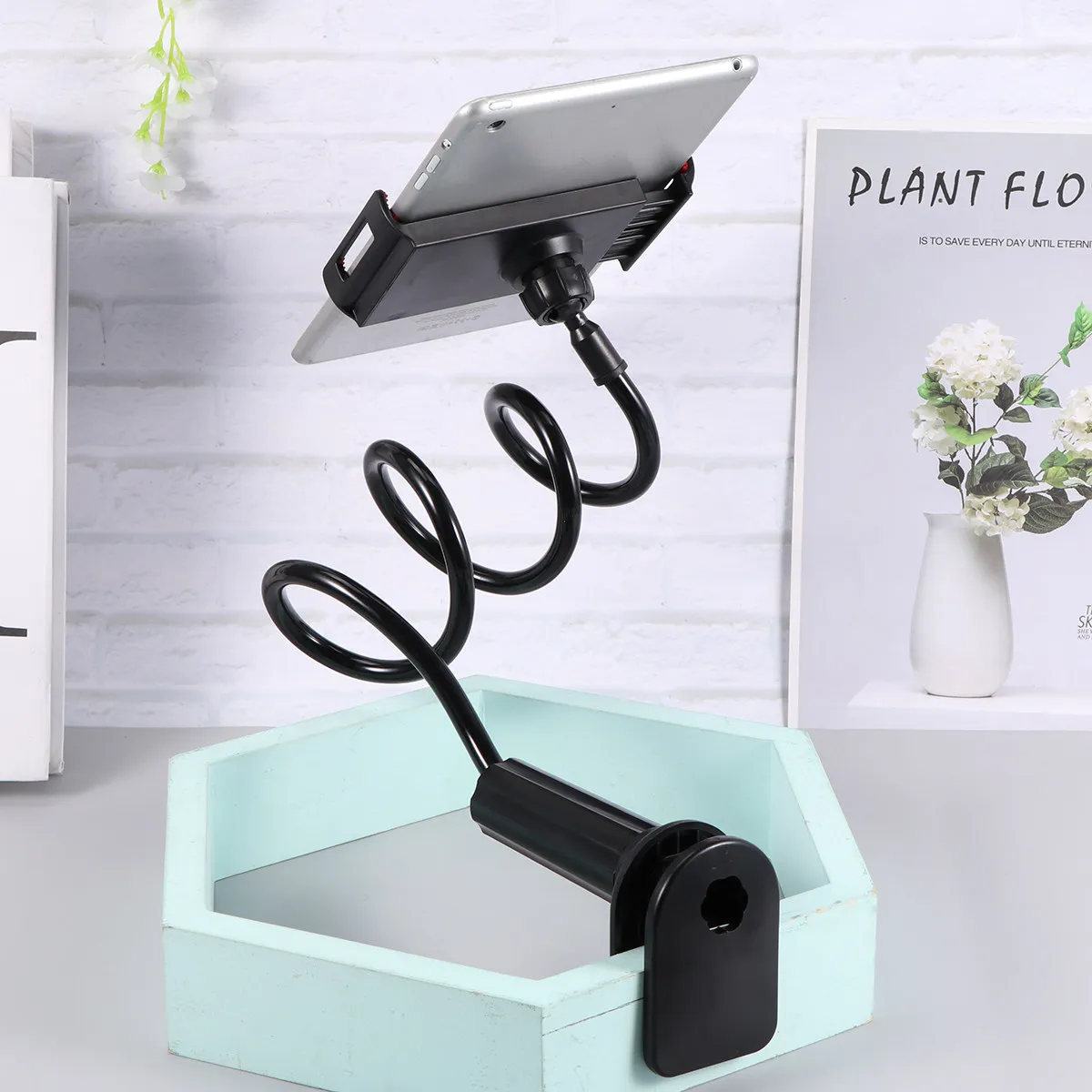 

Универсальная черная подставка для телефона с поворотом на 360°, гибкая подставка для мобильного телефона, изгибаемый держатель для настольного компьютера, подходит для использования с мобильными устройствами и ноутбуками.