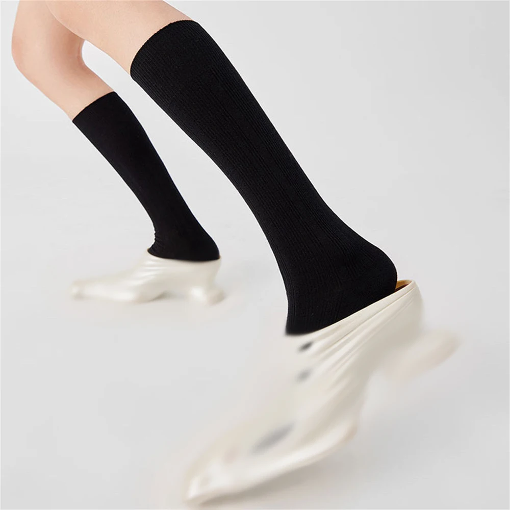 1 pair Autumn Winter Casual Wool Calf Socks Female New Warmth Thick Wine Red Stockings Ladies Soft Comfortable Long Tube Socks
