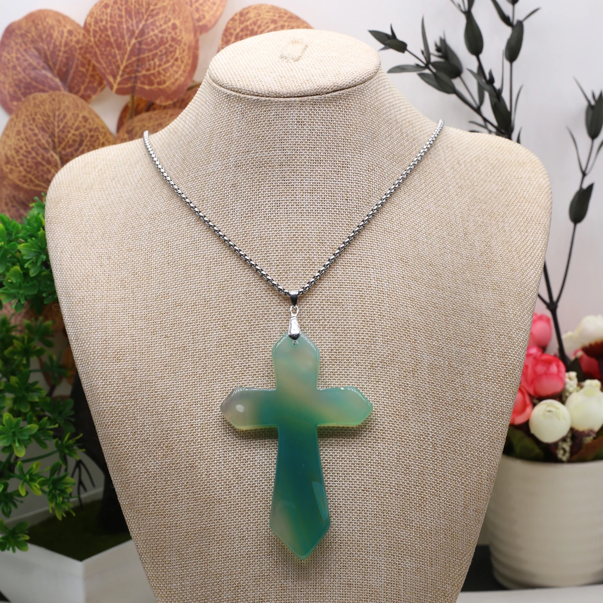 Natural Semi Precious Stones Agate Cross Pendant Religious Belief Necklace Jewelry Accessories Religious Gifts for Men Women