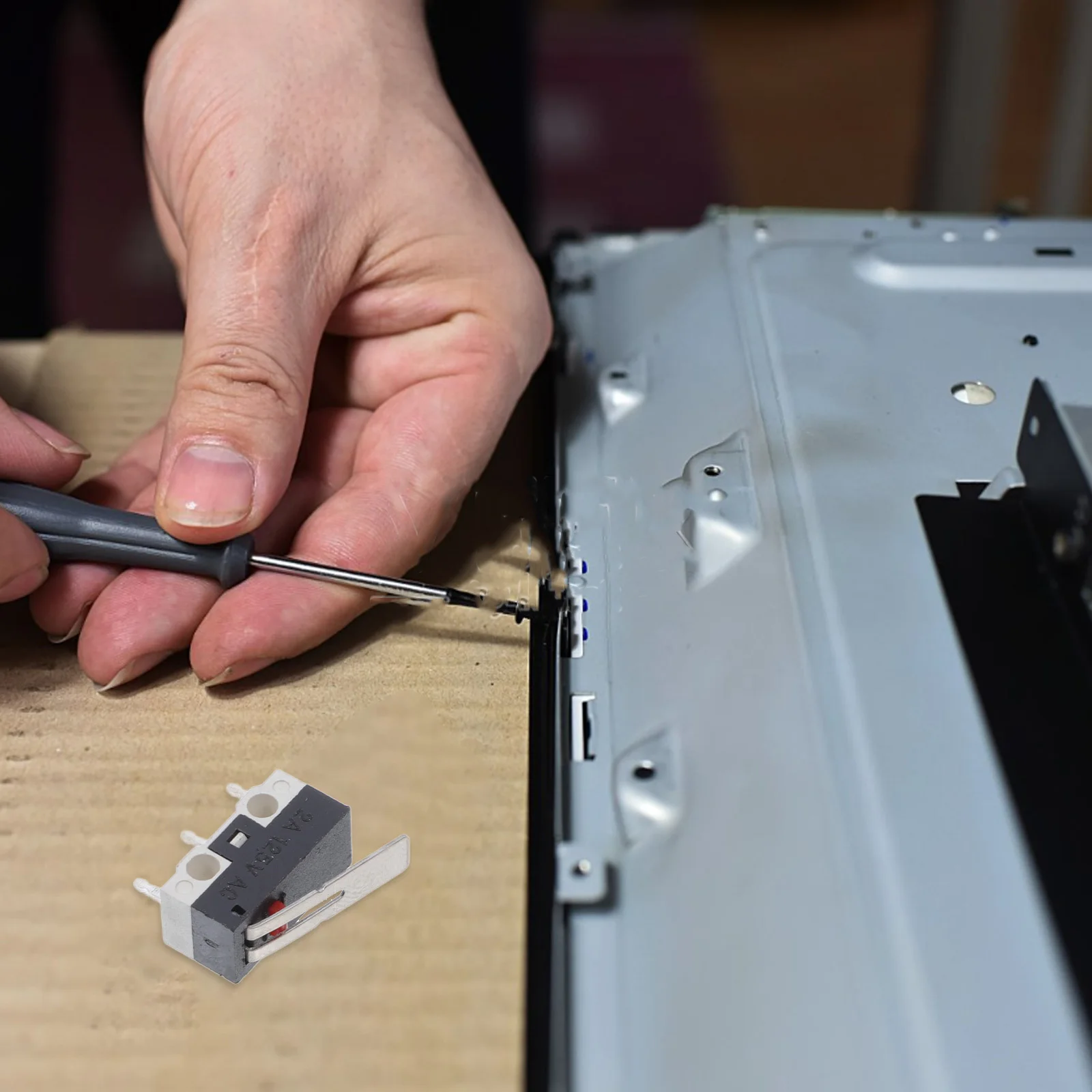 

20pcs Micro Switch 2A 125V With Lever Quick Response Sensitive Electronic Component For Home Appliance Automotive 3D Printer