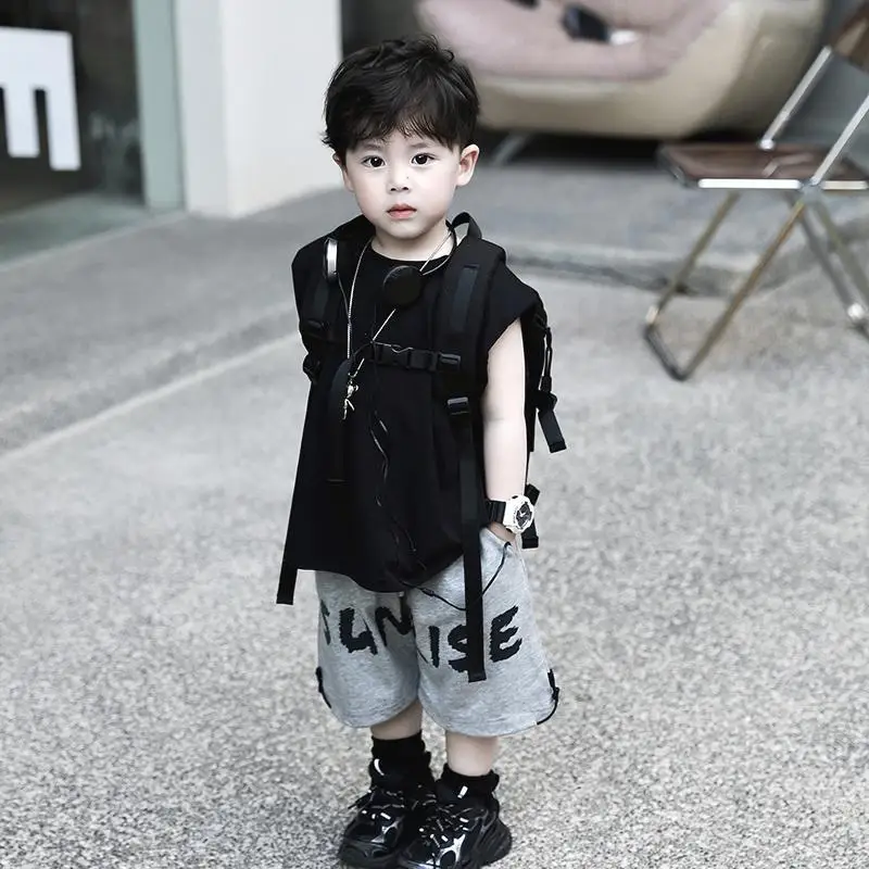 

Boys' Tank Top Summer Set 2024 New Summer Children's Street Sleeveless T-shirt Casual And Handsome Sports Two Piece Suits