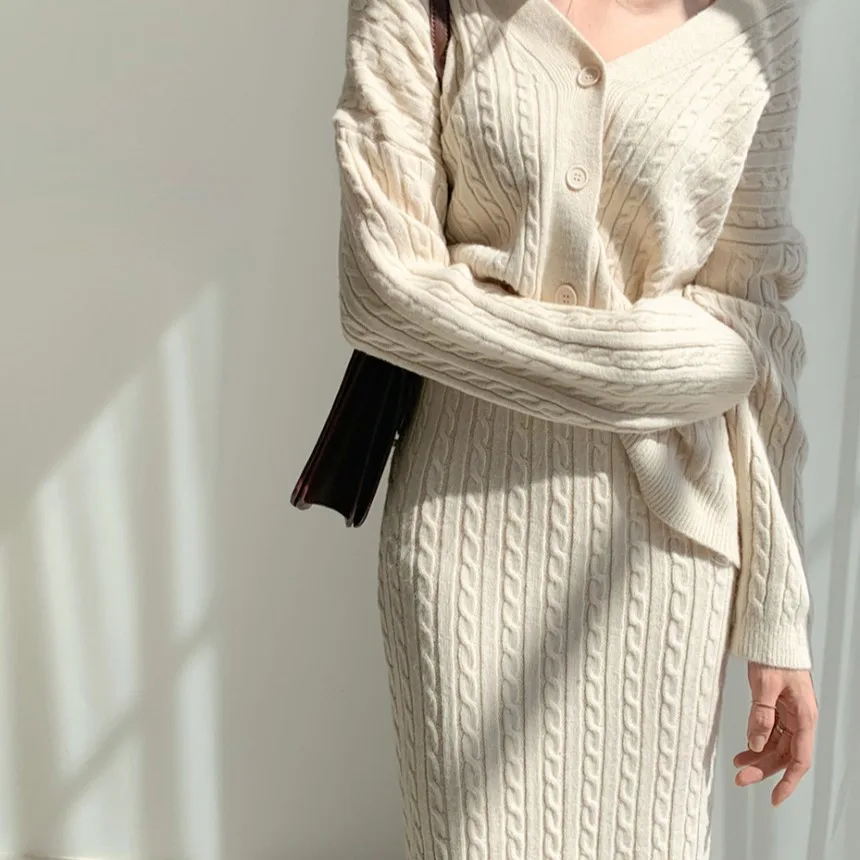 Sweater Cardigan Set 2023 Autumn Winter Women\'s Temperament Slim Knitted Sweaters Coat + Elegant Mid-length Package Hip Skirt