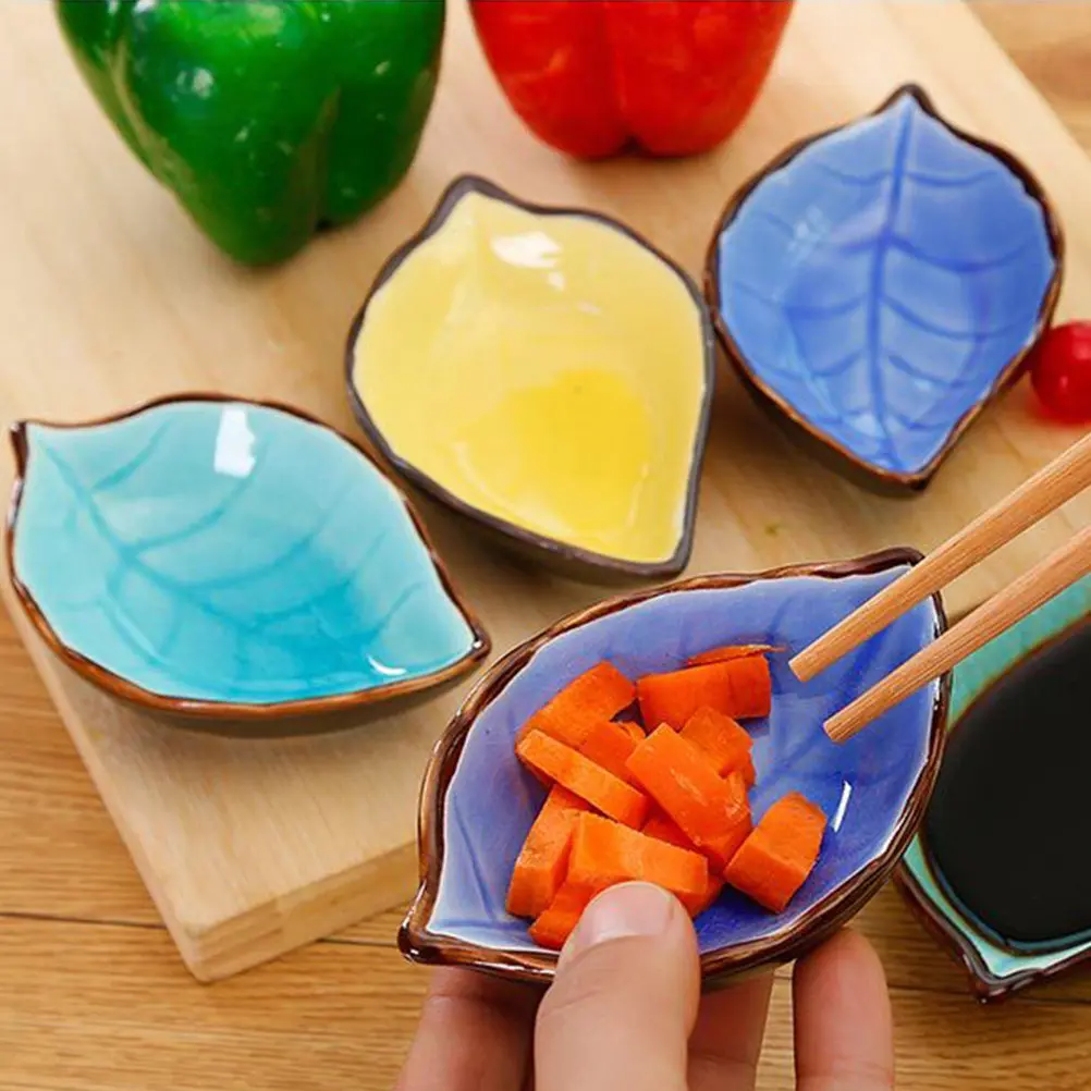 

Набор из 4 элегантных керамических соусниц в форме листа, универсальные емкости для приправ для дома, отелей и ресторанов, подходят для горячей воды