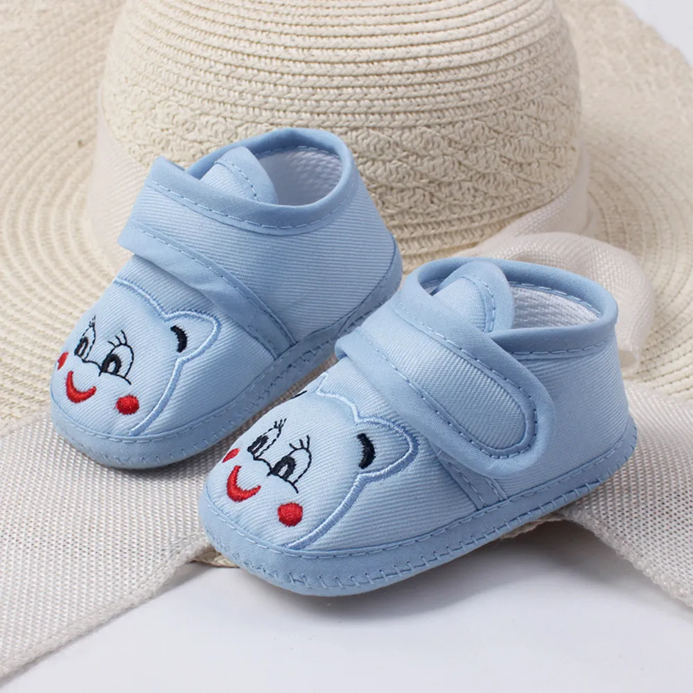 Scarpe da bambino del fumetto neonato bambini primi camminatori suola morbida scarpe da ragazzo scarpe da cartone animato per bambini autunno inverno scarpe da bambino per neonate