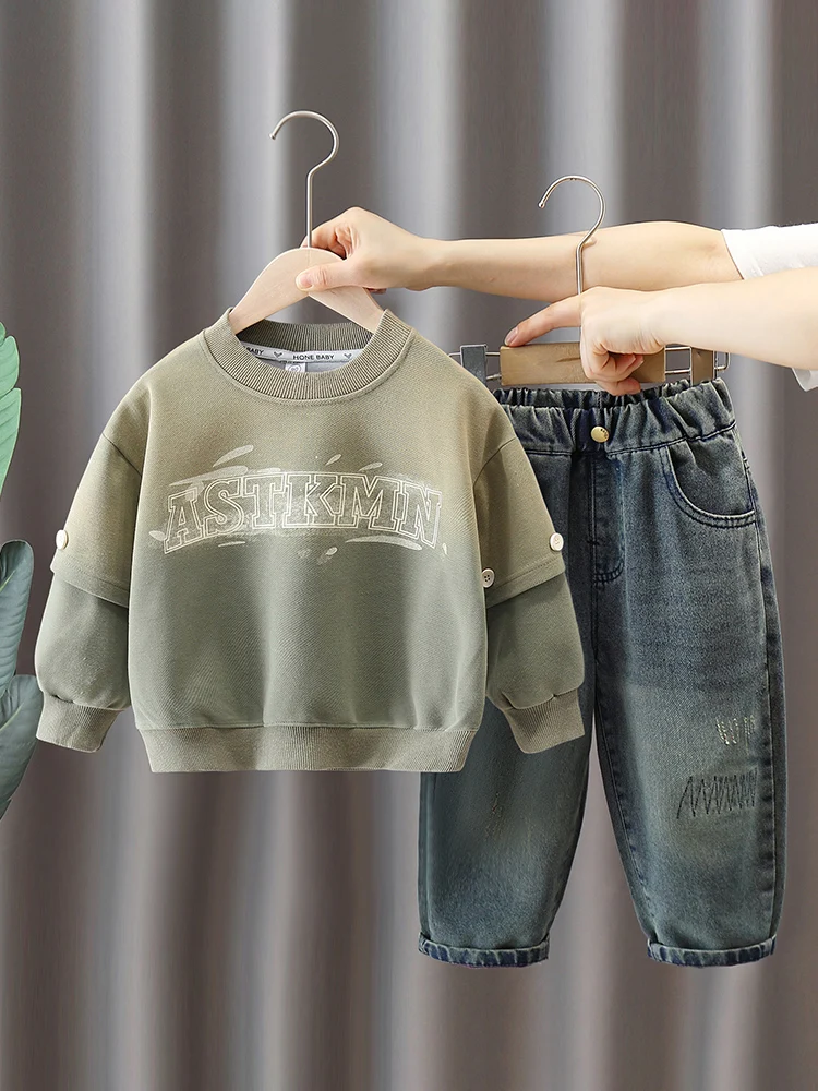 spring-collection-boys'-outfit-hoodie-sweatshirt-and-jeans-two-piece-set-korean-style-fashionable-kids'-clothing-set