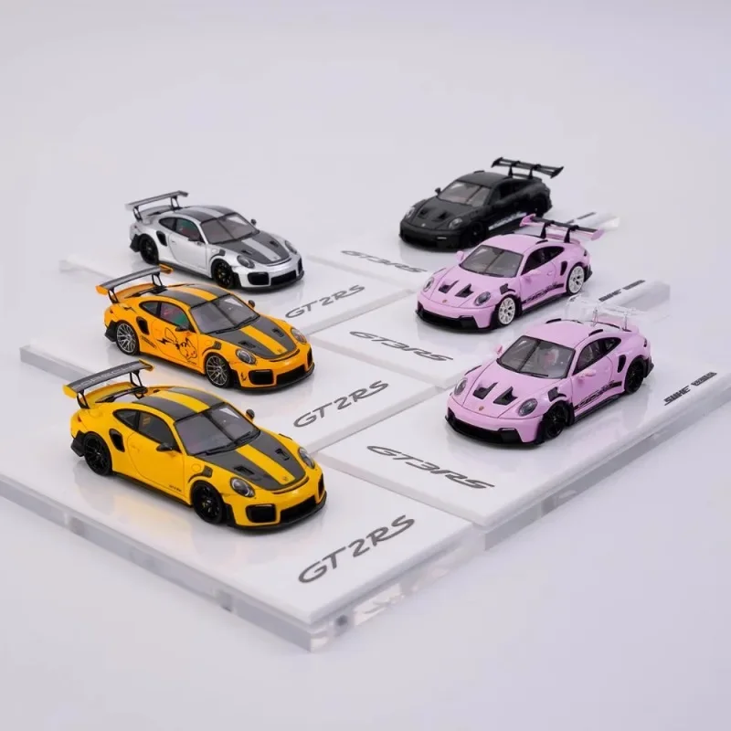 SUHE 1:64 Porsche 911GT3 RS 992 911GT2 RS modelo de resina, colección infantil de juguetes decorativos, regalos de Año Nuevo para amigos.