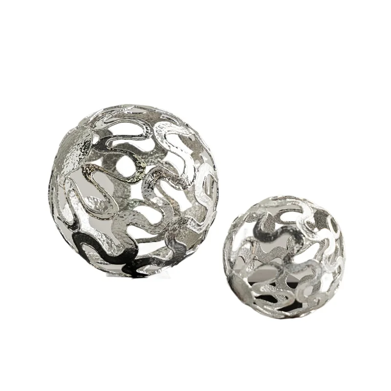 high-grade-metal-material-alloy-hollow-geometric-ball-modern-light-luxury-silver-living-room-soft-decoration-ornament